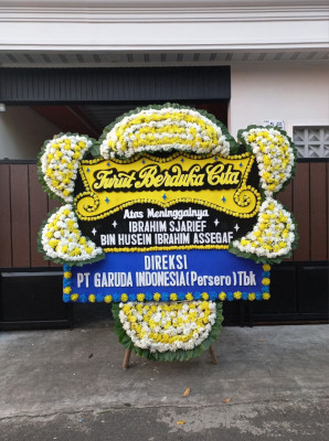 Papan Bunga Duka di Lebak Bandung