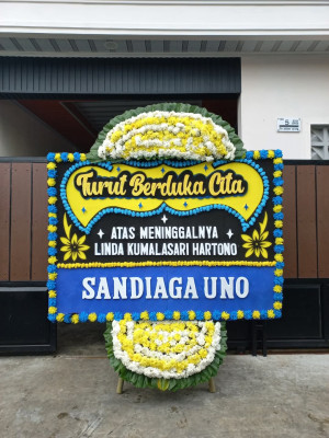 Papan Bunga Duka di Lebak Bandung