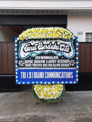 Papan Bunga Duka di Lebak Bandung